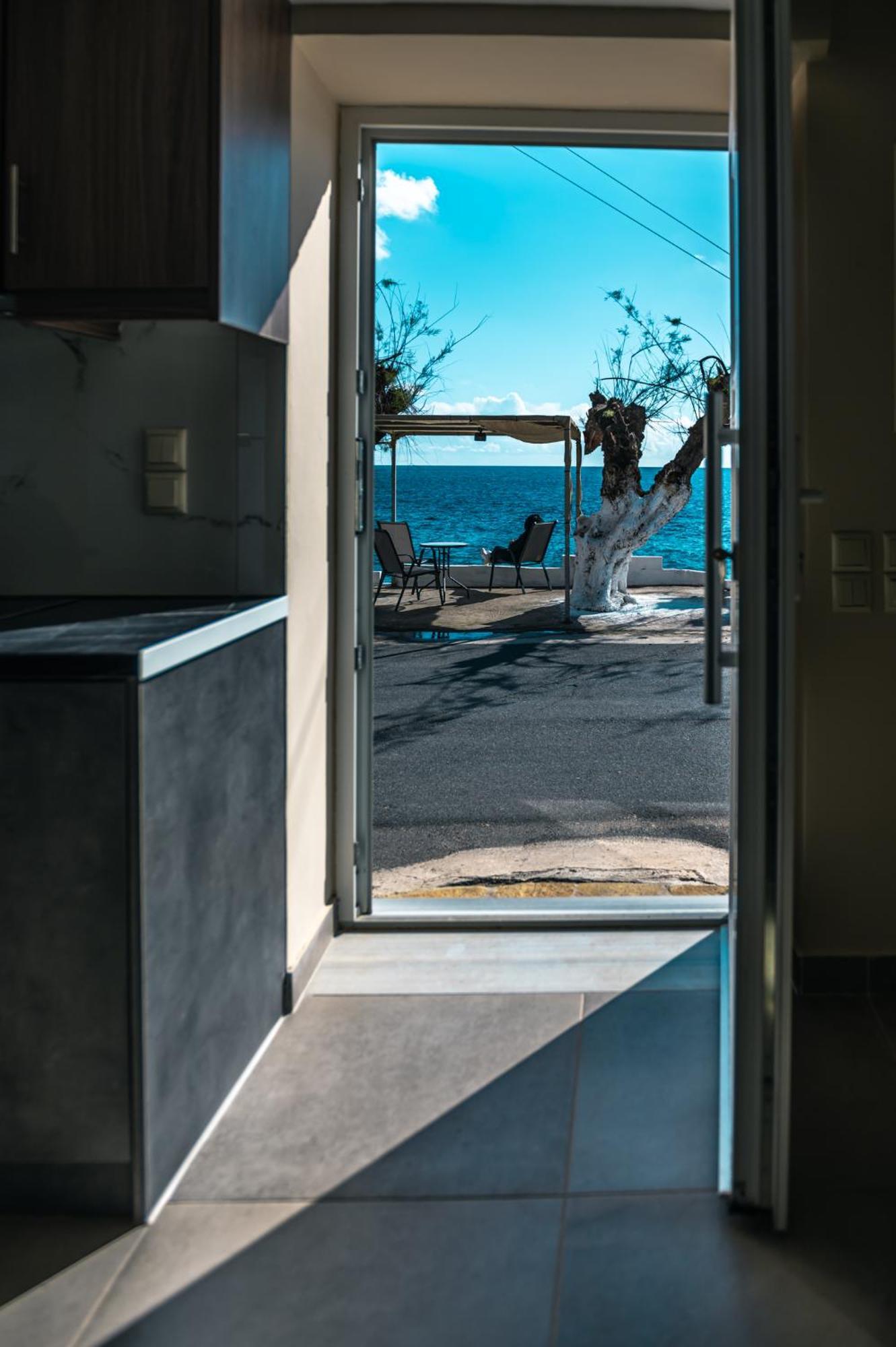 Zafeiropoulos Apartments มาราโธโพลิส ภายนอก รูปภาพ